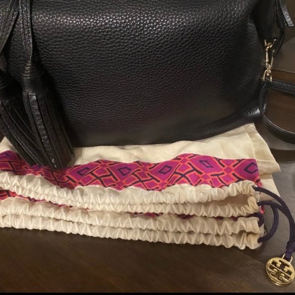 Black leather Tory Burch satchel - Picture 3 of 7